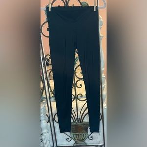 Black Teeki leggings
